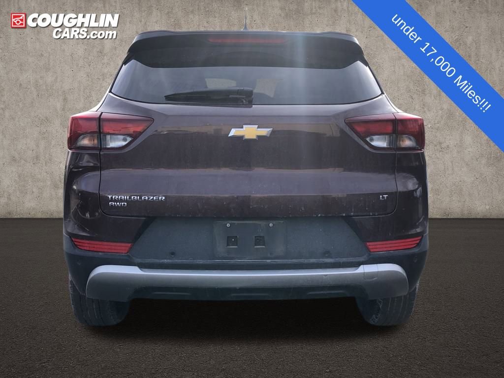 Used 2022 Chevrolet TrailBlazer LT w/ Driver Confidence Package image 6