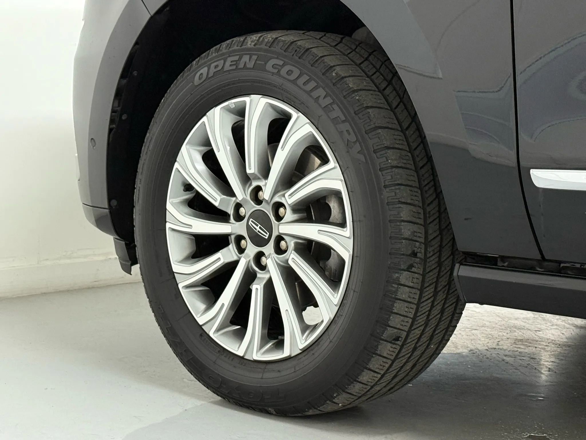 Used 2023 Lincoln Navigator L Standard Sport Utility 4D image 46