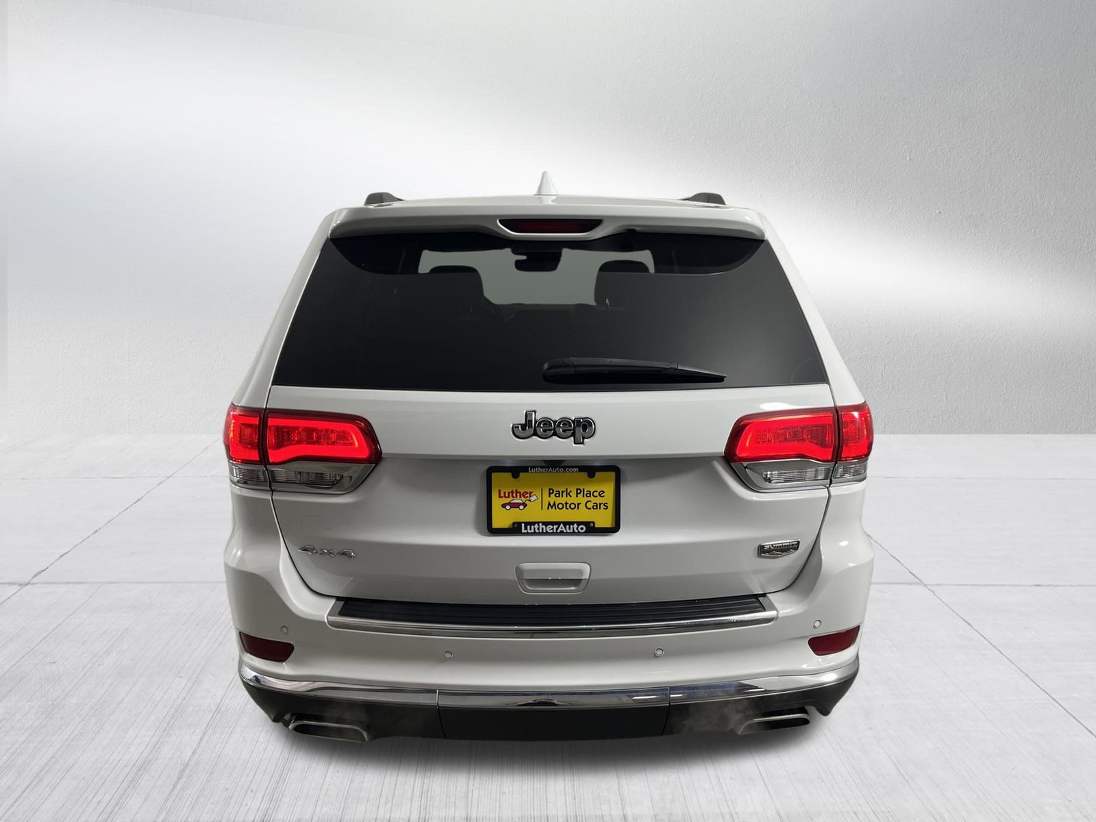 Used 2017 Jeep Grand Cherokee Summit image 6