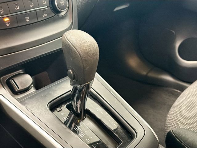 Used 2017 Nissan Sentra S image 17