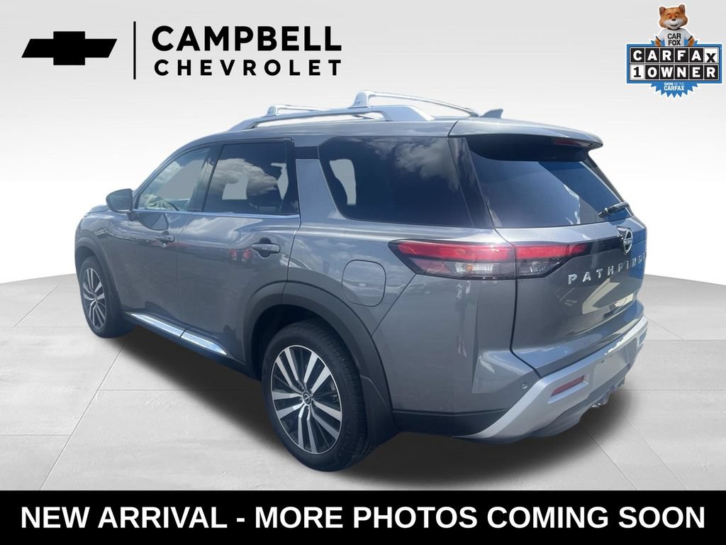 Used 2025 Nissan Pathfinder Platinum AWD/4WD image 3