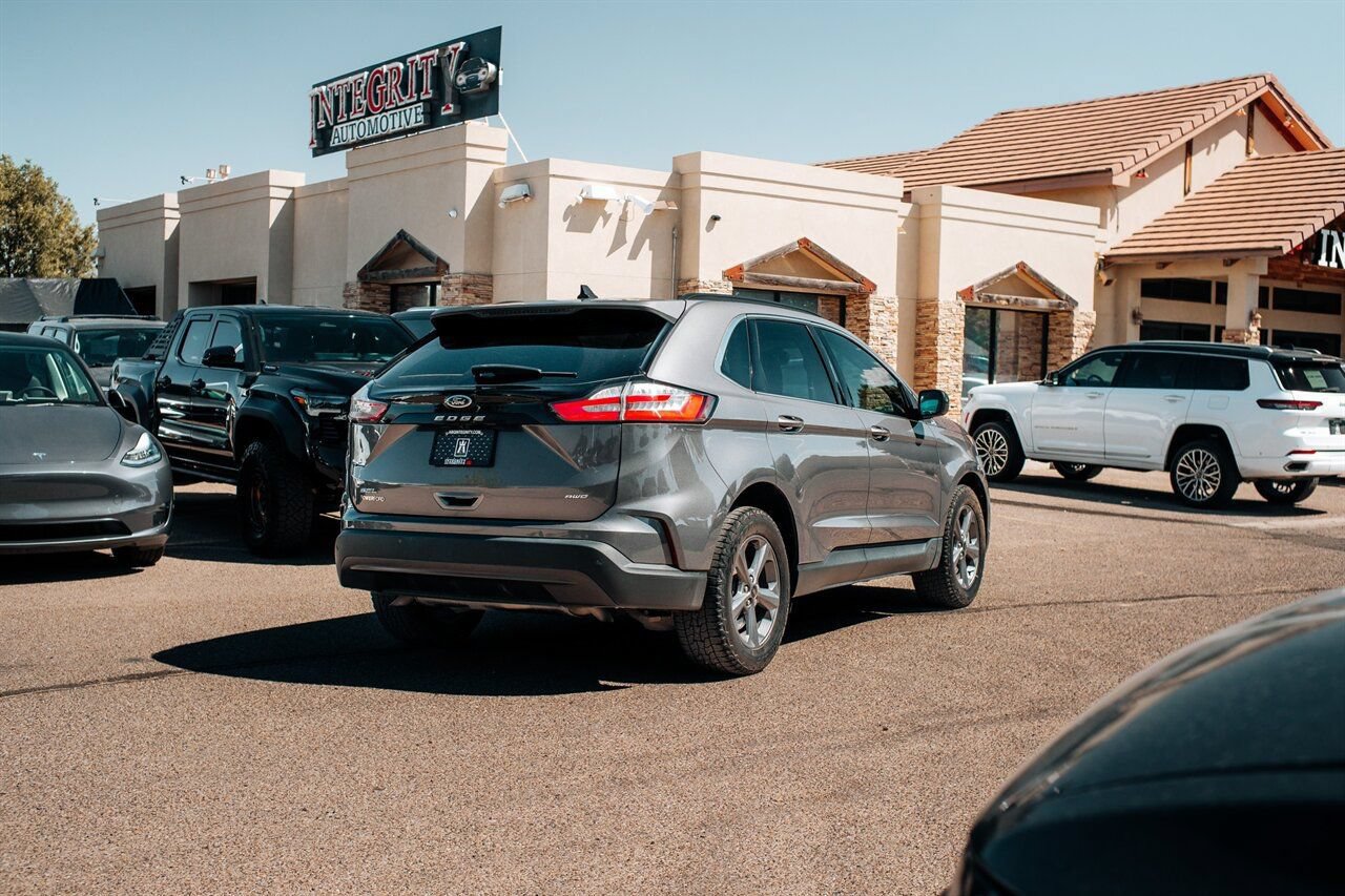 Used 2022 Ford Edge SEL w/ Sport Appearance Package AWD/4WD image 7