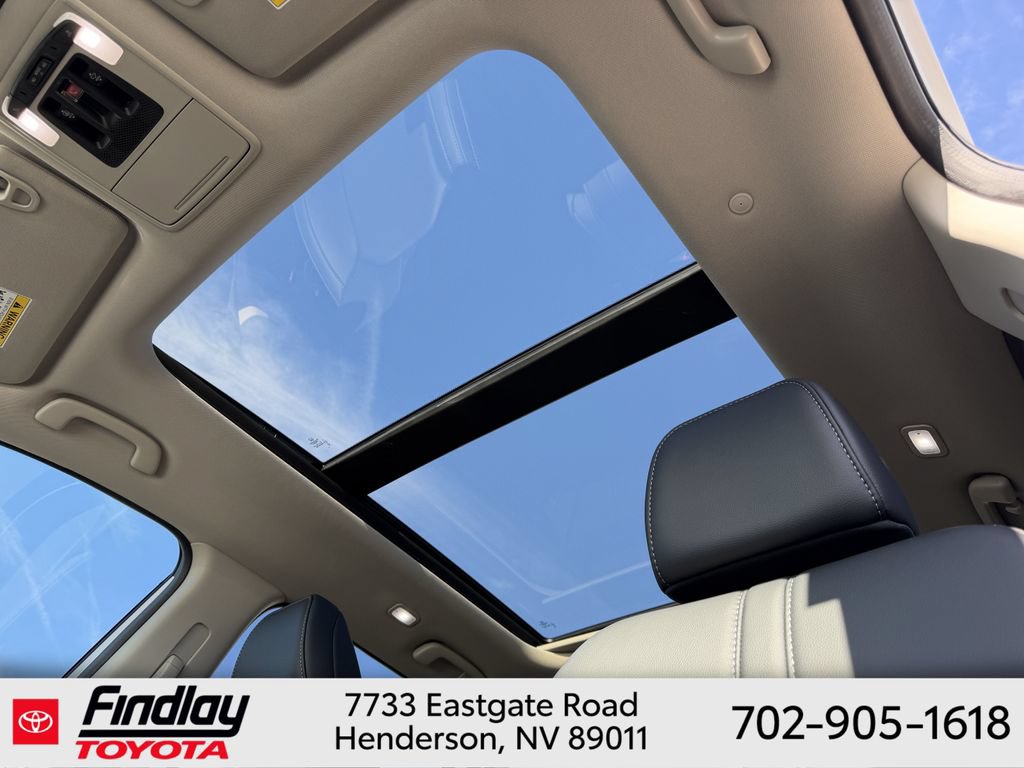 Used 2026 Honda Pilot Touring image 9