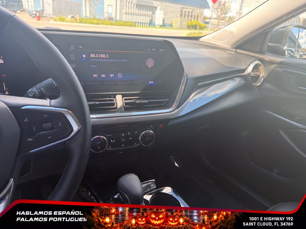 Used 2024 Chevrolet Trax ACTIV w/ Driver Confidence Package FWD image 19