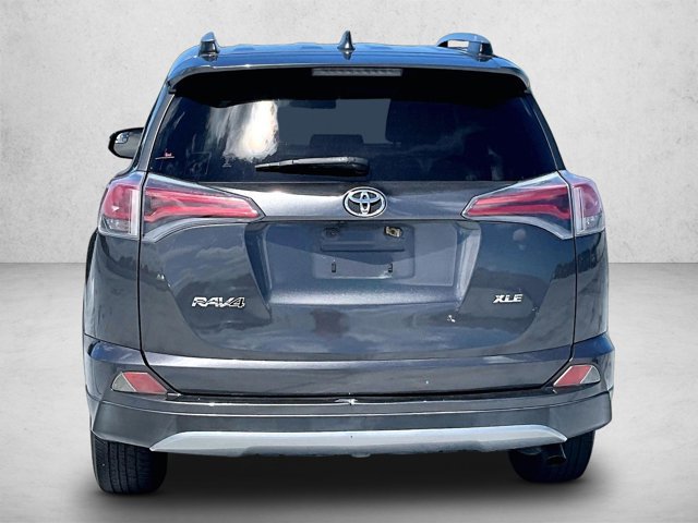 Used 2017 Toyota RAV4 XLE FWD image 4