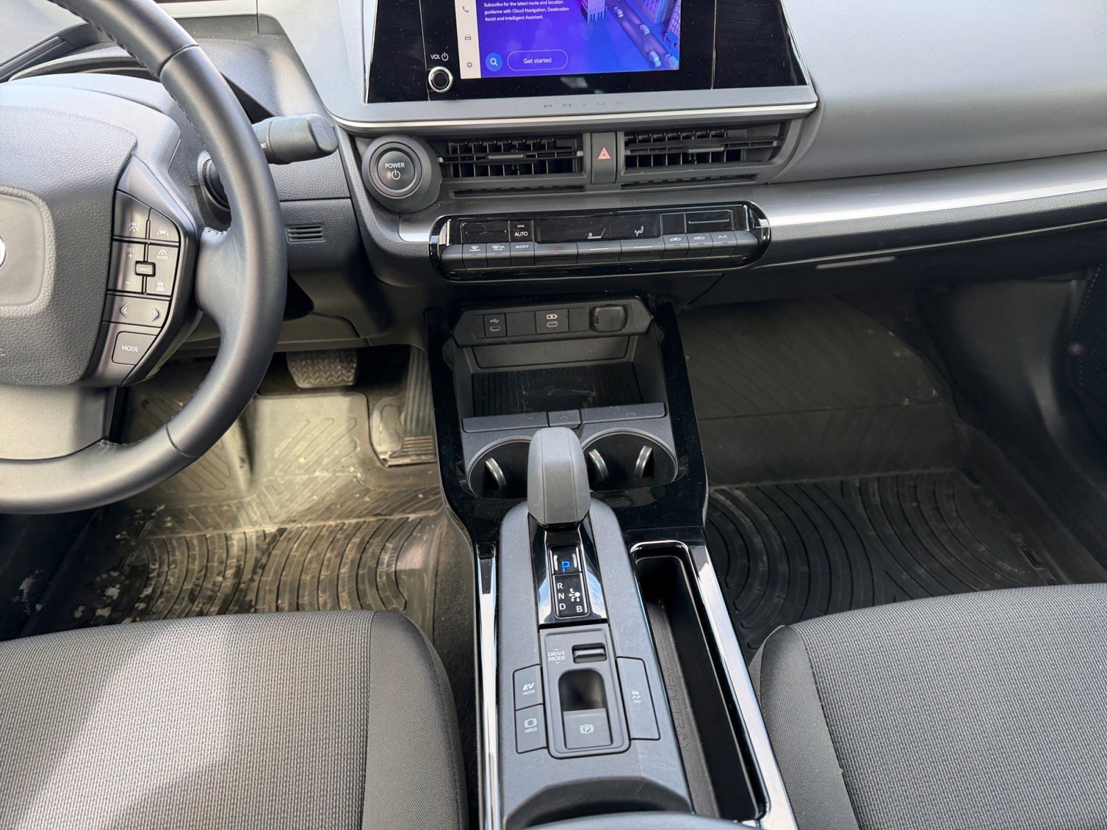 Used 2023 Toyota Prius LE image 13