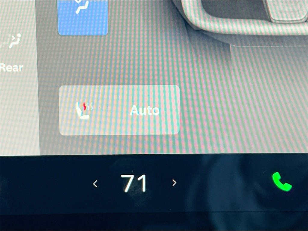 Used 2022 Tesla Model X Plaid image 19