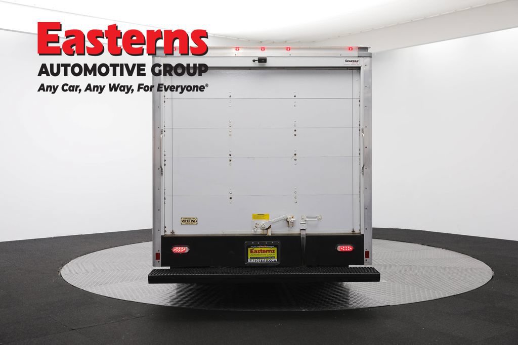 Used 2020 Ford Transit 350 DRW RWD image 6