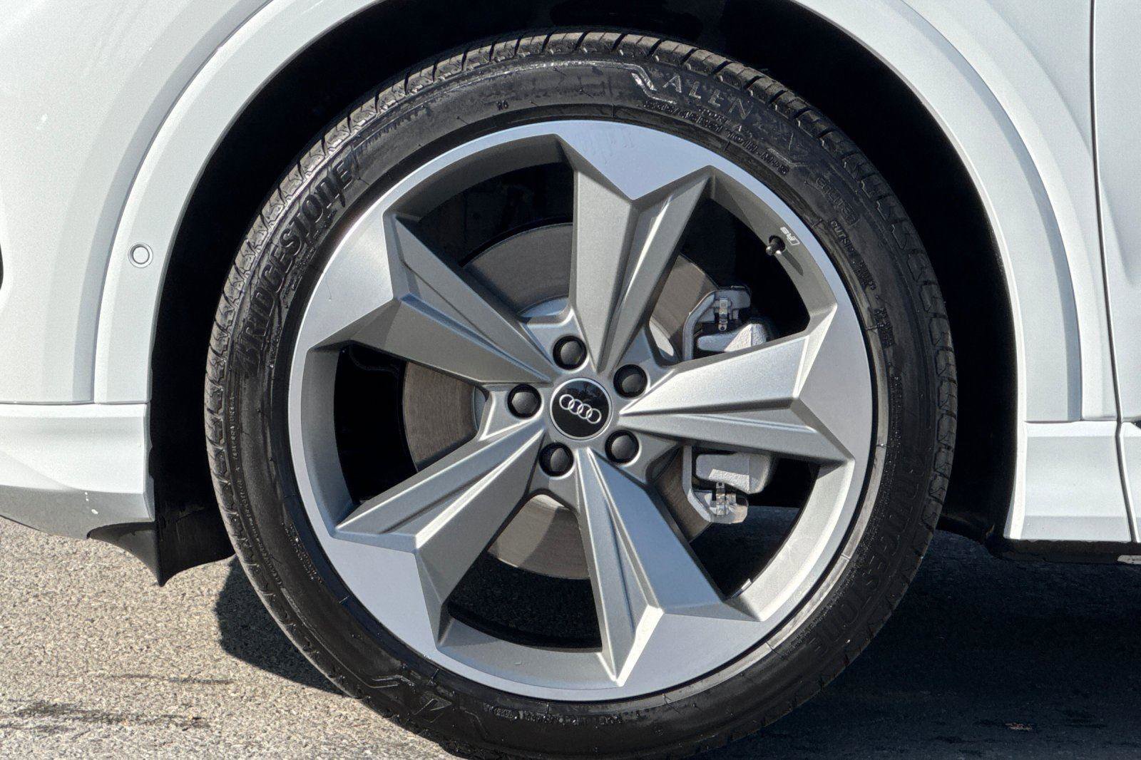 New 2026 Audi Q4 e-tron Premium Plus image 25