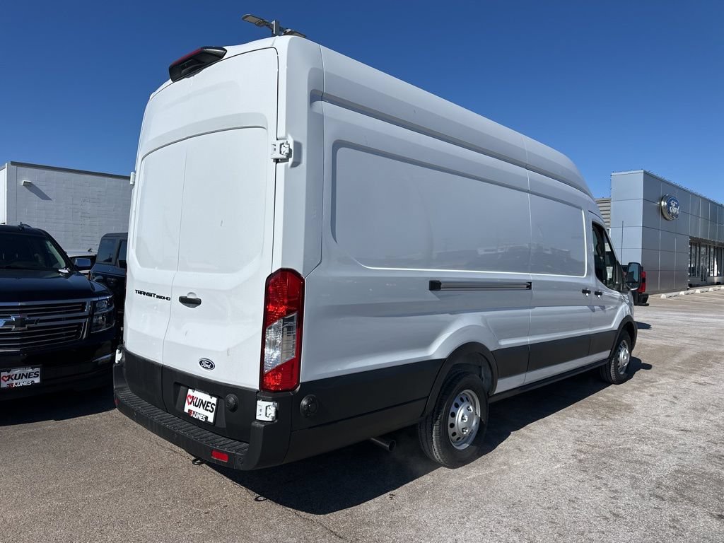 New 2026 Ford Transit 350 148 High Roof Extended w/ Load Area Protection Package RWD image 10