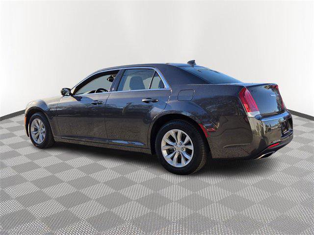 Certified 2023 Chrysler 300 Touring image 4