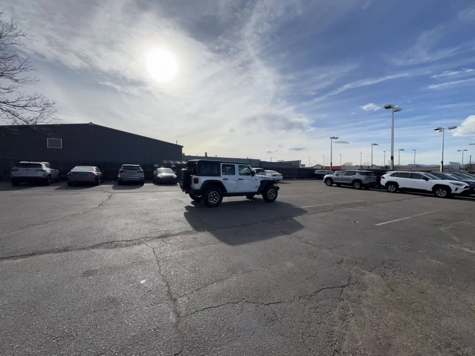 Used 2025 Jeep Wrangler Unlimited Rubicon image 8