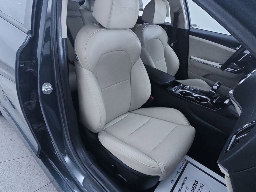 Certified 2023 Kia Stinger GT-Line w/ Sun & Sound Package AWD/4WD image 29