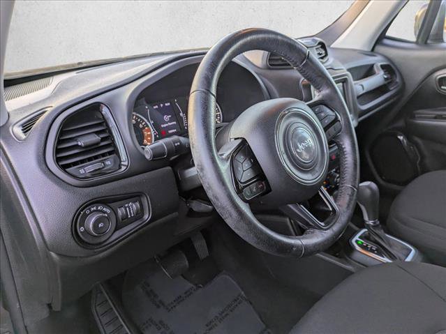 Used 2019 Jeep Renegade Altitude w/ Quick Order Package 2XM image 10