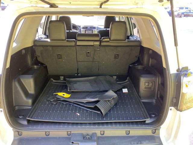 Used 2019 Toyota 4Runner SR5 Premium AWD/4WD image 28