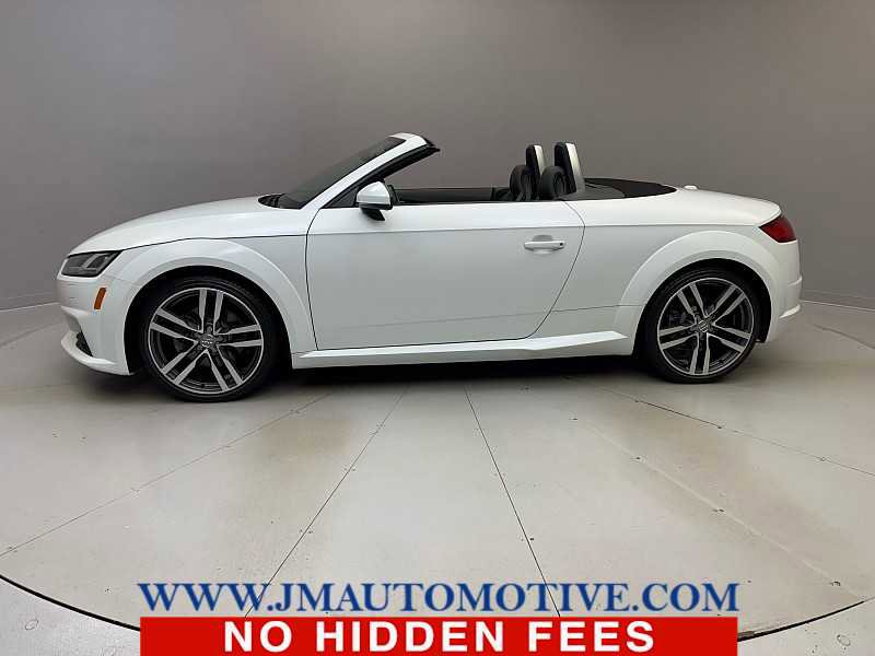 Used 2019 Audi TT 2.0T w/ Technology Package image 2