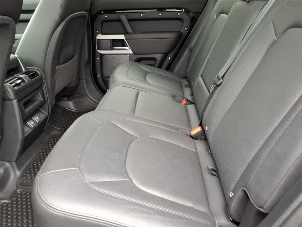 Certified 2024 Land Rover Defender 110 S image 5