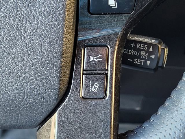 Certified 2024 Toyota 4Runner TRD Off-Road Premium image 32