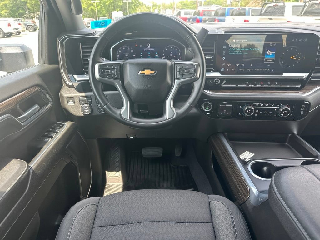 Used 2024 Chevrolet Silverado 2500 LT w/ Convenience Package AWD/4WD image 19