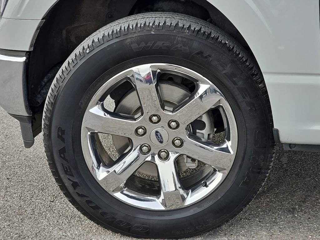 Used 2023 Ford F150 Lariat w/ Max Trailer Tow Package image 10