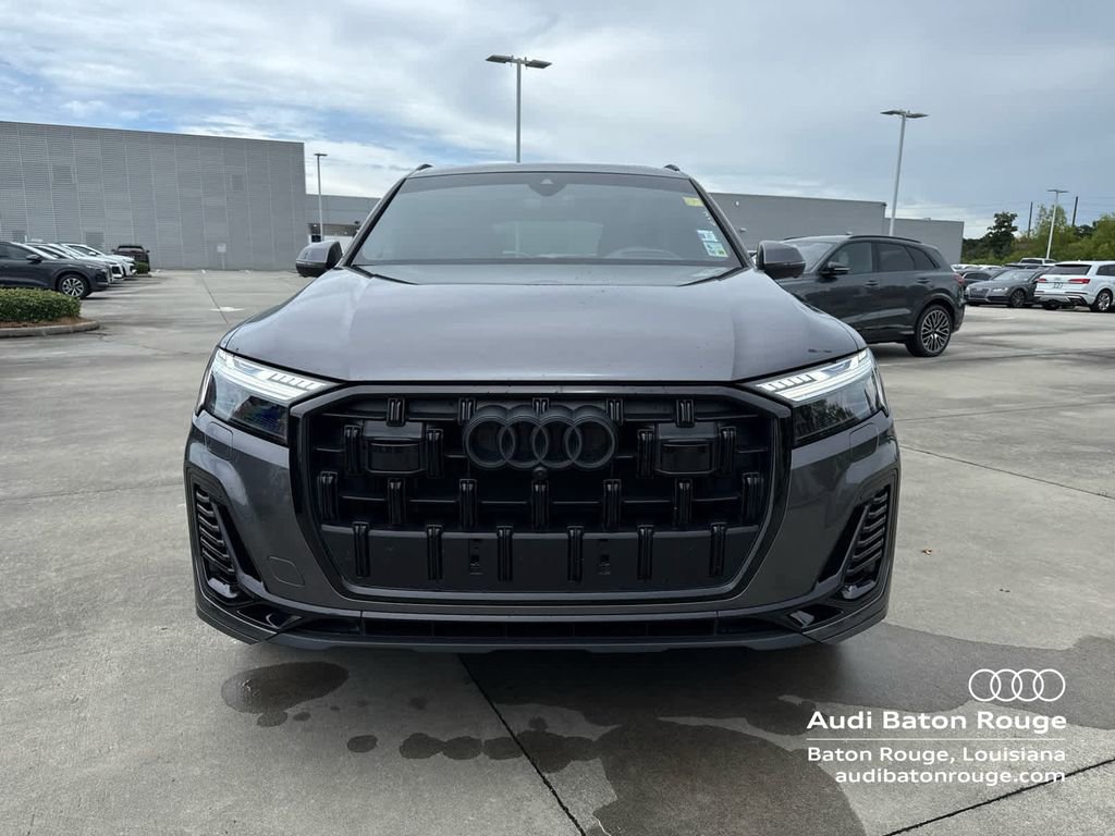 Used 2025 Audi Q7 3.0T Prestige image 2