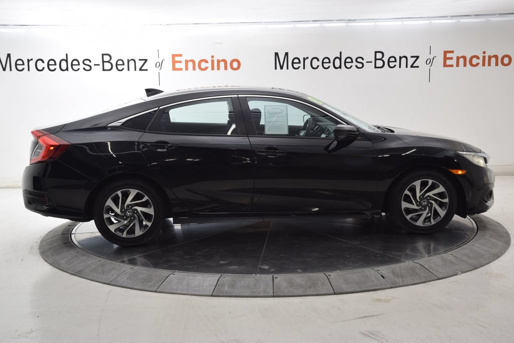 Used 2018 Honda Civic EX image 7
