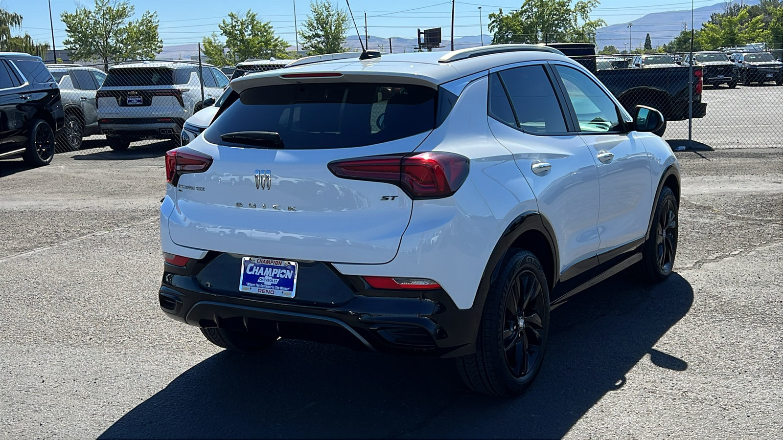 Certified 2024 Buick Encore GX Sport Touring AWD/4WD image 5