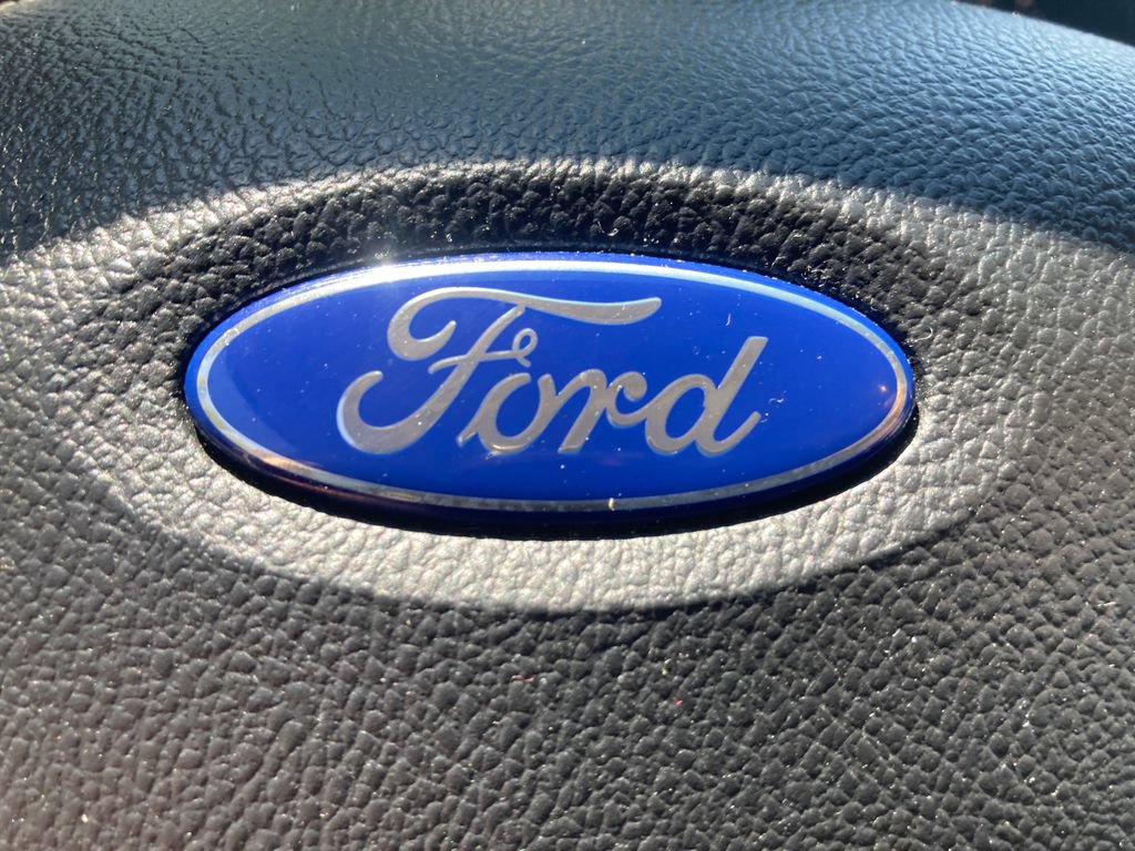 Used 2017 Ford Escape SE w/ Equipment Group 201A AWD/4WD image 28