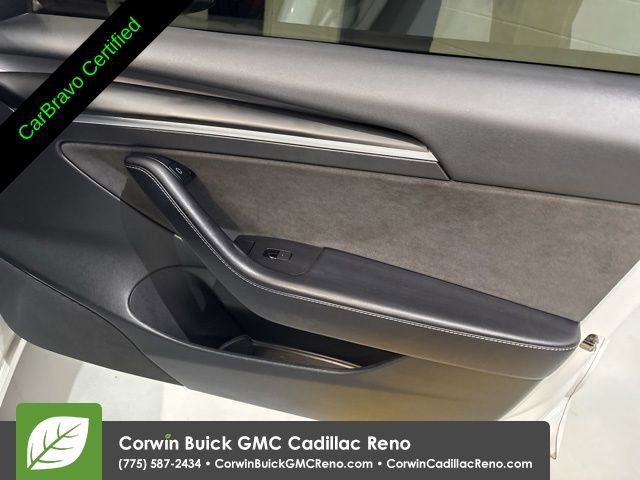 Used 2022 Tesla Model 3 Performance image 28