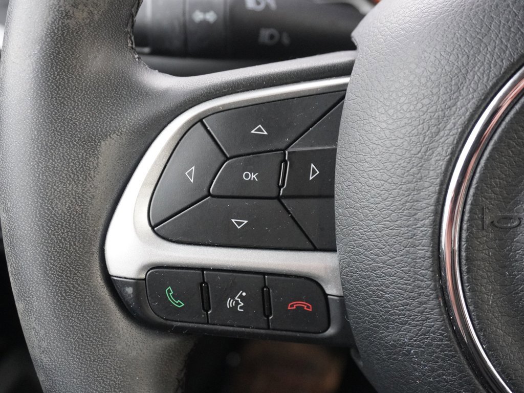 Used 2018 Jeep Renegade Latitude image 34