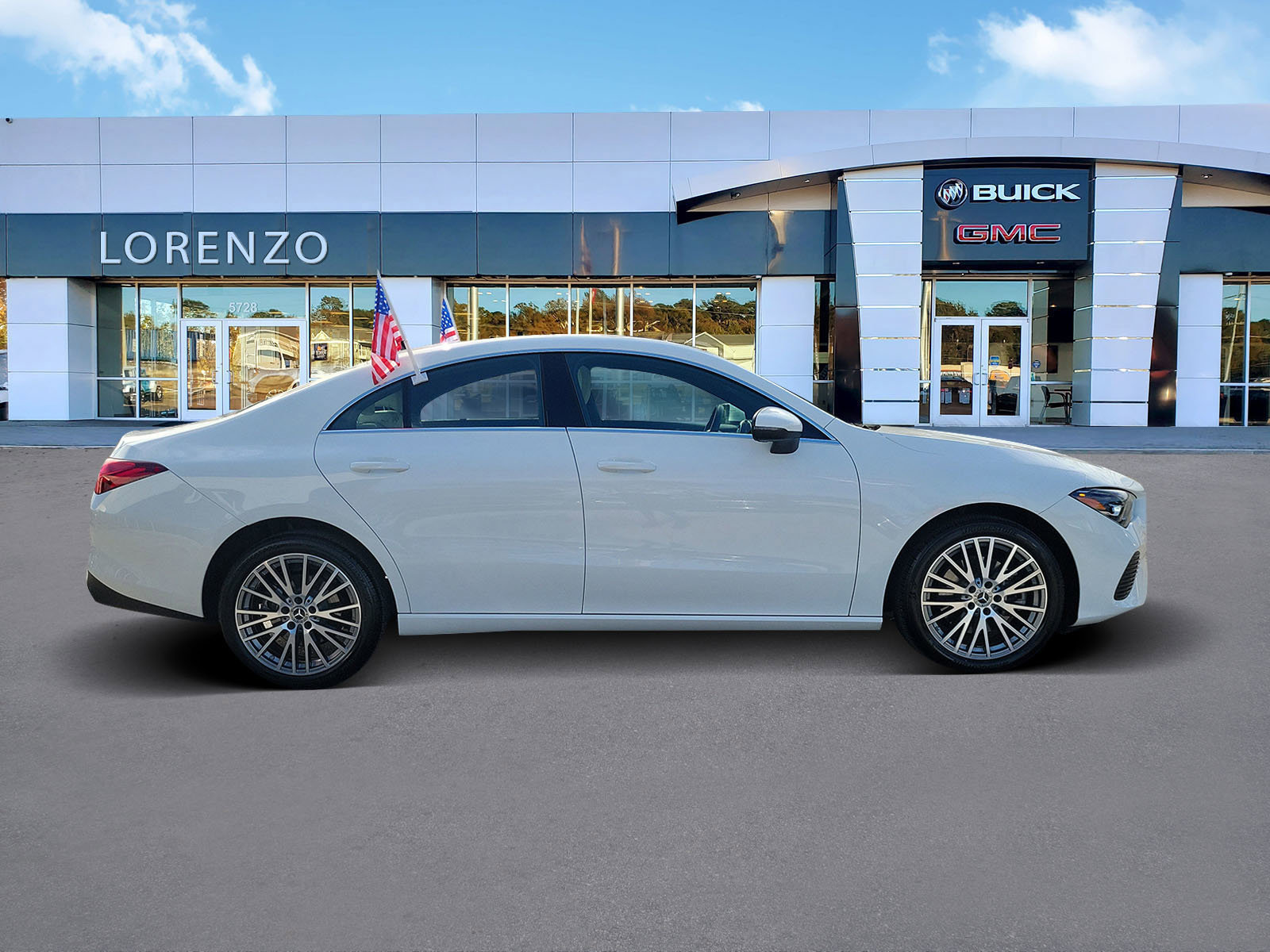 Used 2025 Mercedes-Benz CLA 250 image 4