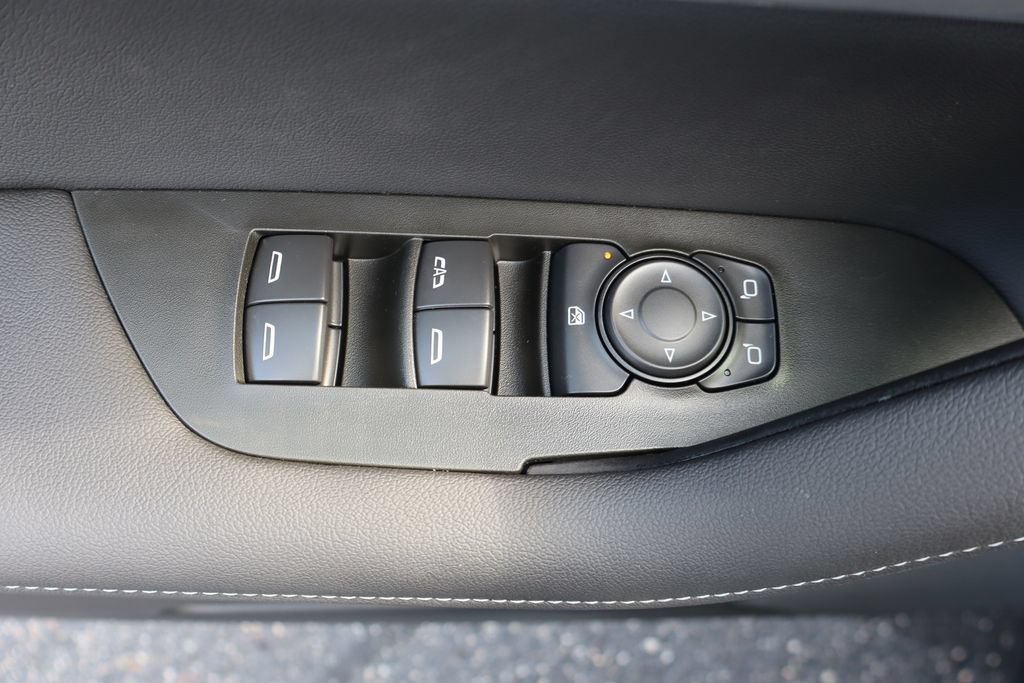 New 2026 Chevrolet Blazer LT w/ Convenience Package FWD image 18