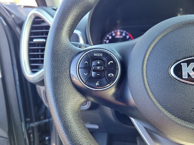 Used 2020 Kia Soul LX FWD image 22