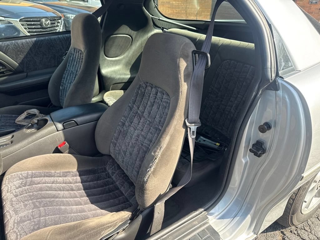 Used 2002 Chevrolet Camaro LT w/ Preferred Equipment Group 1 RWD image 17