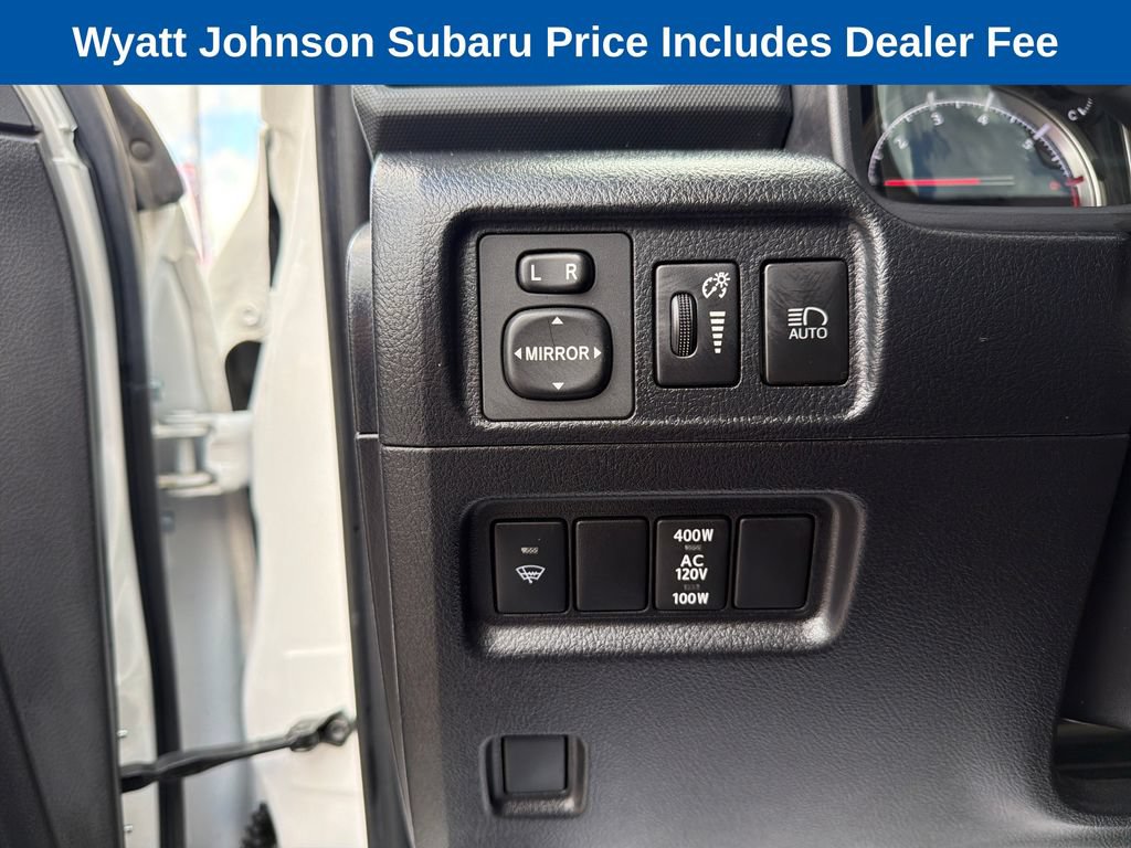 Used 2020 Toyota 4Runner TRD Off-Road Premium w/ Moonroof Package AWD/4WD image 23
