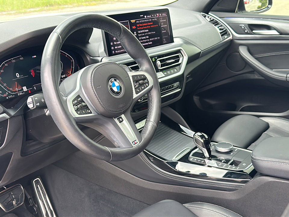 Used 2022 BMW X4 xDrive30i w/ M Sport Package 2 AWD/4WD image 12