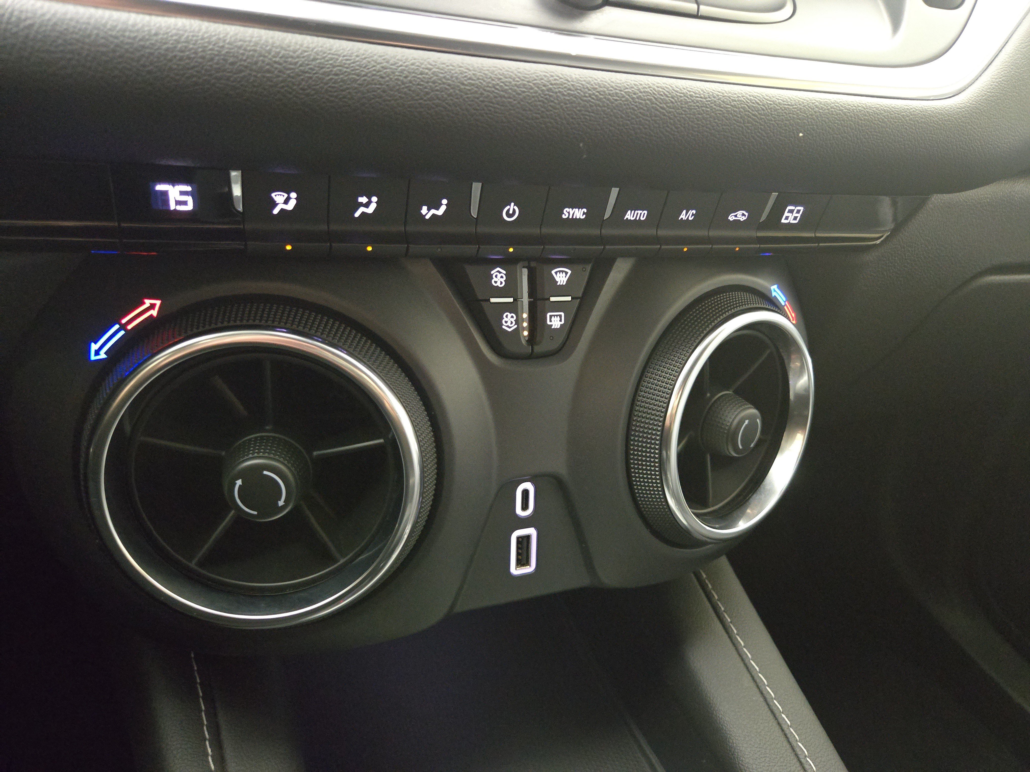 Certified 2023 Chevrolet Blazer LT FWD image 25