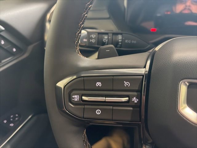 New 2026 GMC Acadia AT4 w/ Luxury Package image 43