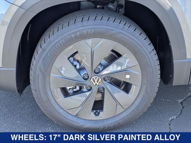 New 2026 Volkswagen Taos S image 9