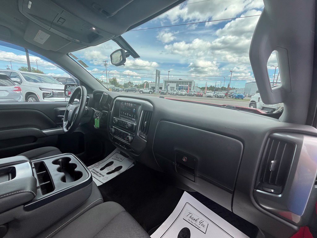 Used 2018 Chevrolet Silverado 1500 LT w/ Trailering Package AWD/4WD image 14