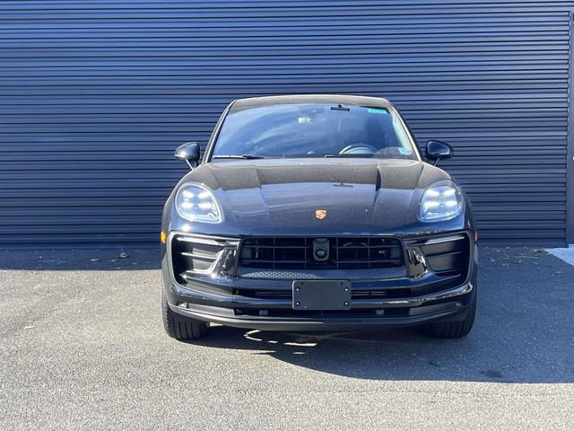 Certified 2023 Porsche Macan AWD/4WD image 7