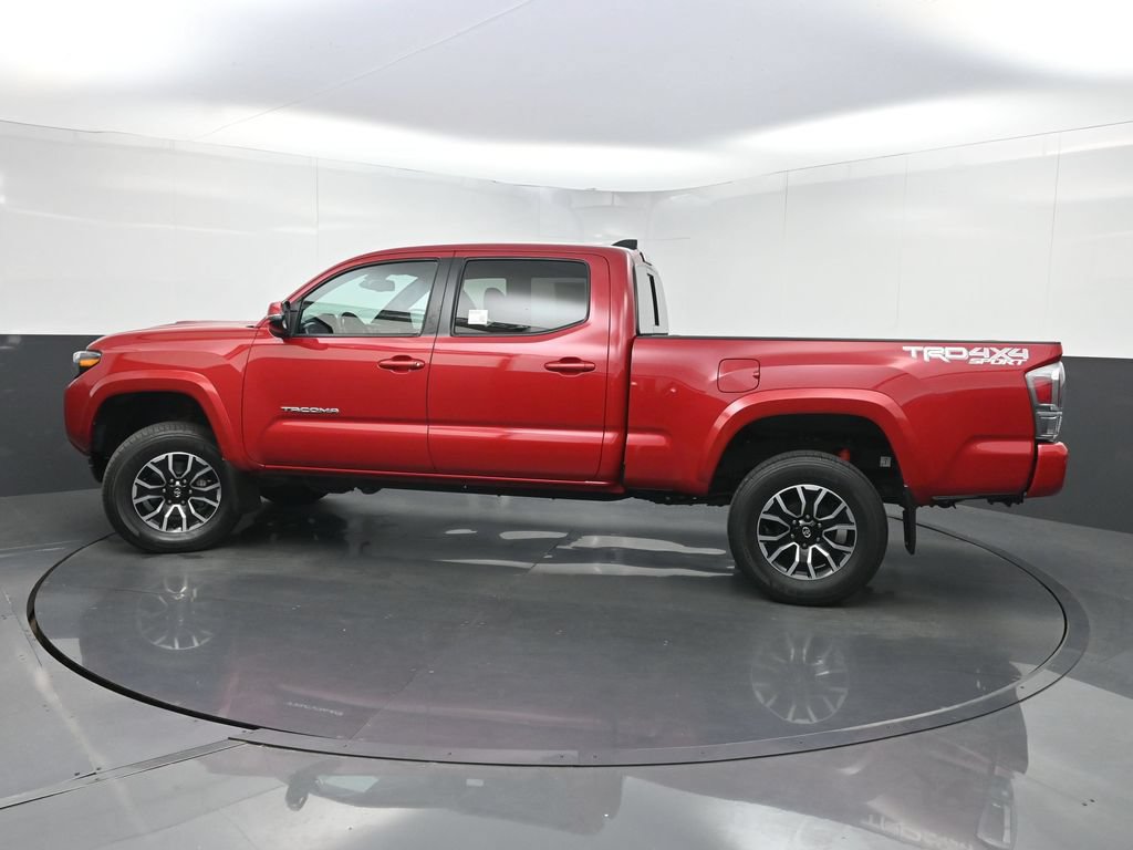 Used 2022 Toyota Tacoma TRD Sport w/ Technology Package AWD/4WD image 41