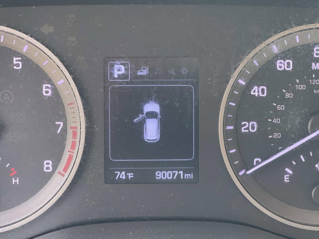 Used 2018 Hyundai Tucson SEL w/ Cargo Package FWD image 38