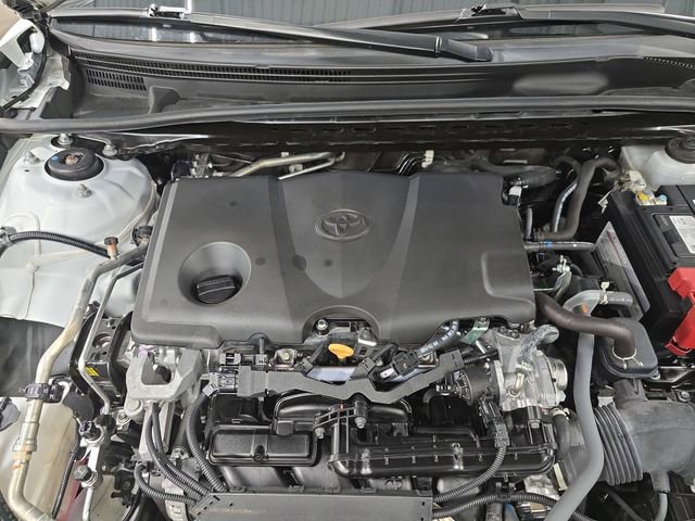 Used 2023 Toyota Camry SE image 19