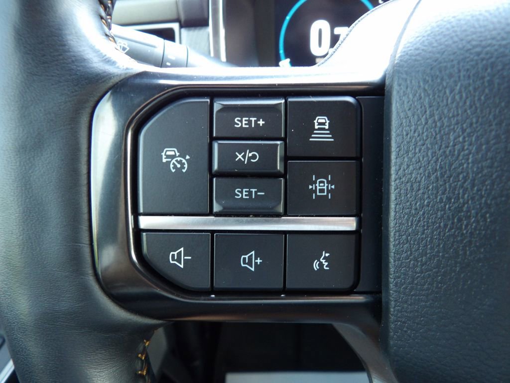 Used 2023 Ford F150 Platinum AWD/4WD image 19