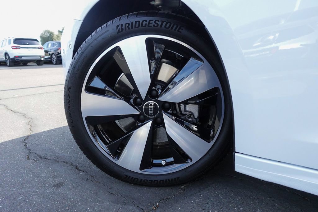 Used 2025 Audi A5 2.0T Premium Plus w/ Premium Plus image 10