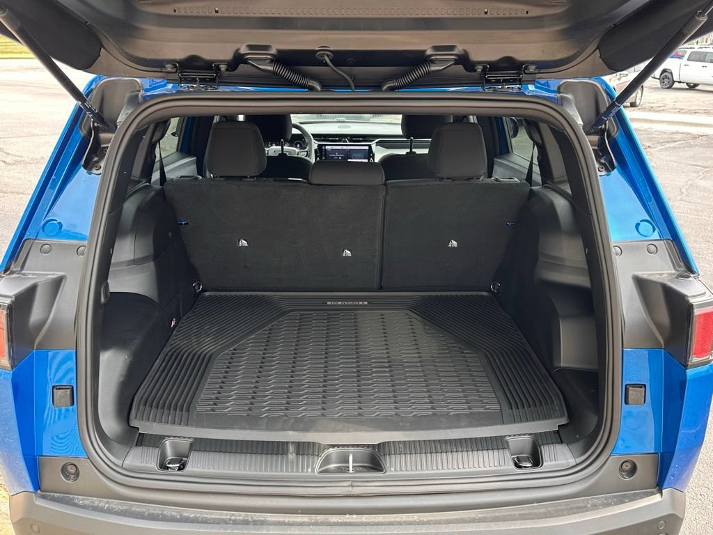 New 2026 Jeep Cherokee Laredo AWD/4WD image 16