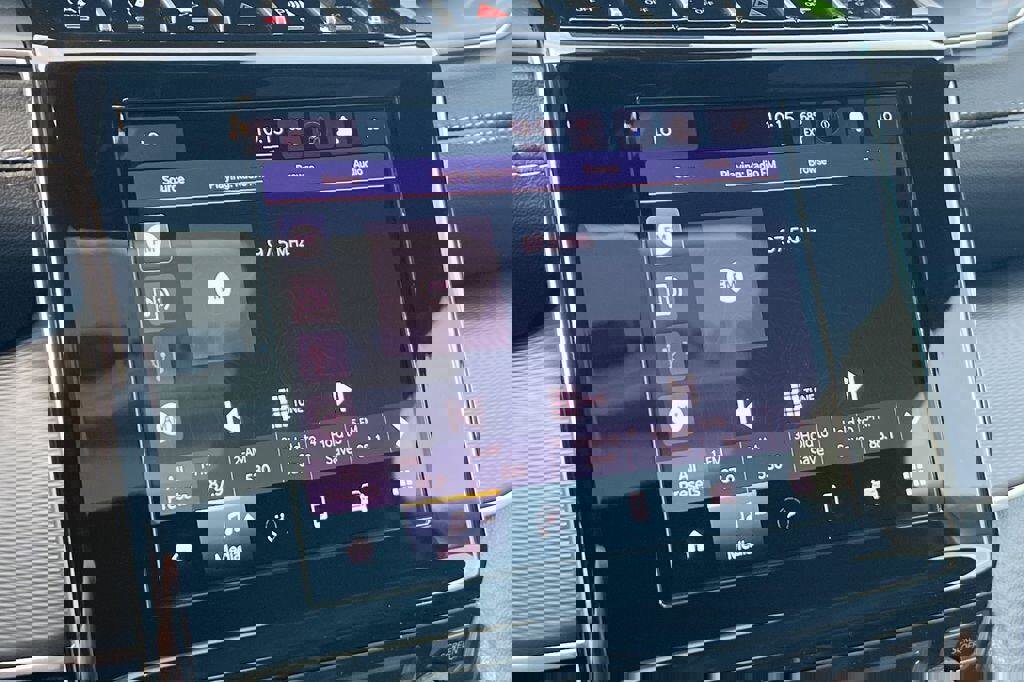 New 2025 Jeep Grand Cherokee Laredo X image 18