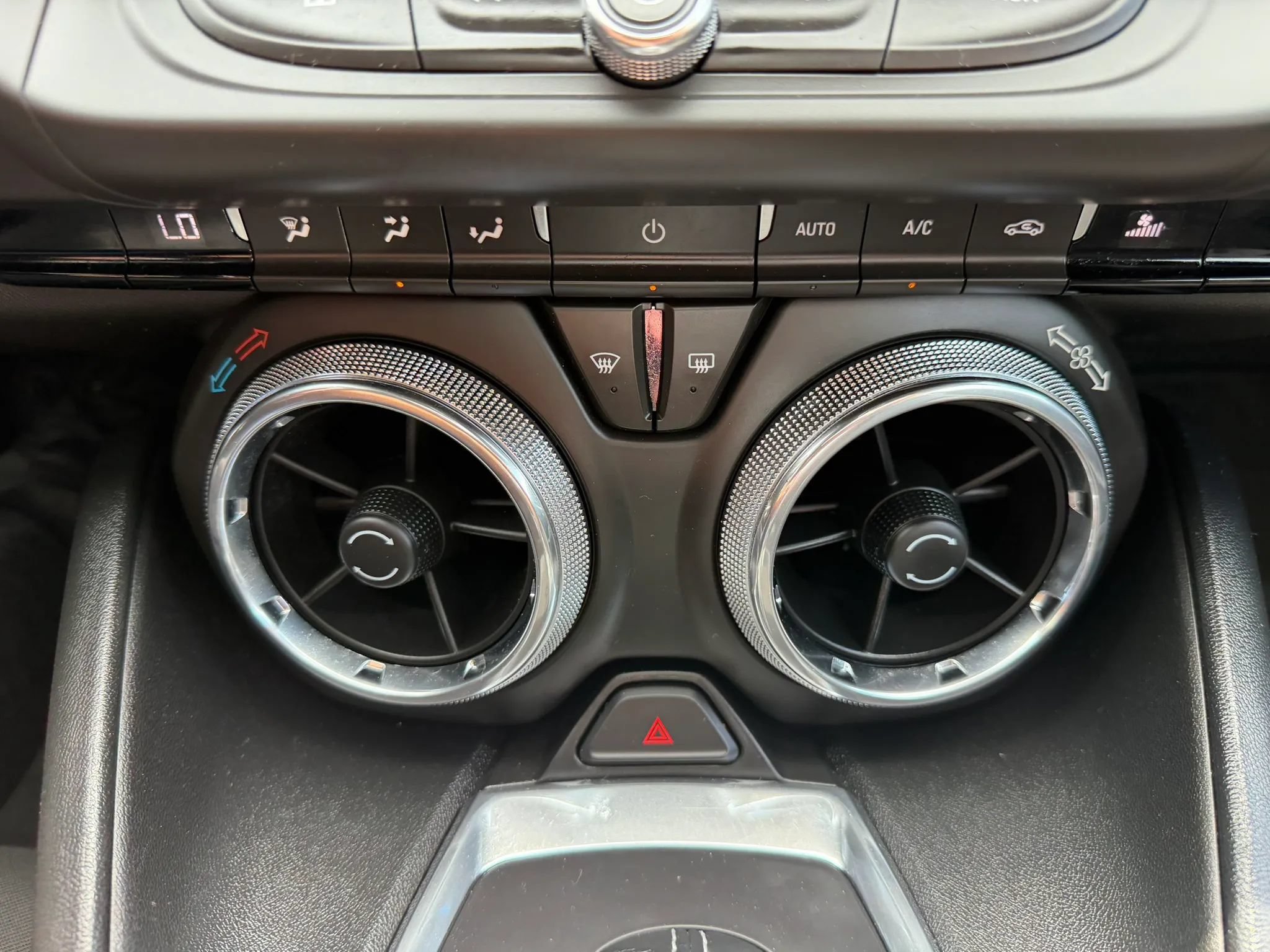 Used 2018 Chevrolet Camaro LT w/ RS Package RWD image 23