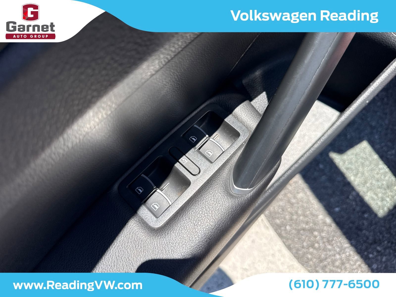 Used 2022 Volkswagen Passat 2.0T FWD image 11